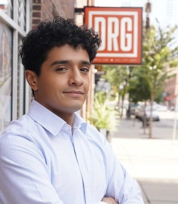 Portrait of Marcos Hernandez, Leasing Professional .